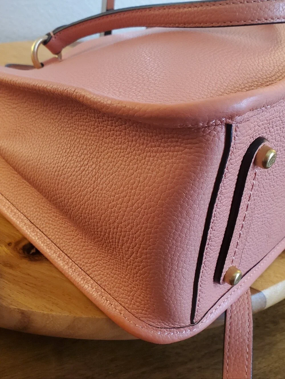 COACH CORAL TYLER CARRYALL IN PERFECT LIKE NEW CONDITION!